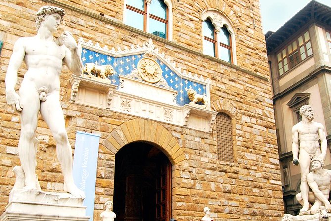 Florence Must-See Sights Private Tour for Kids and Families - Piazza della Signoria: Florence’s “front door” with political statues
