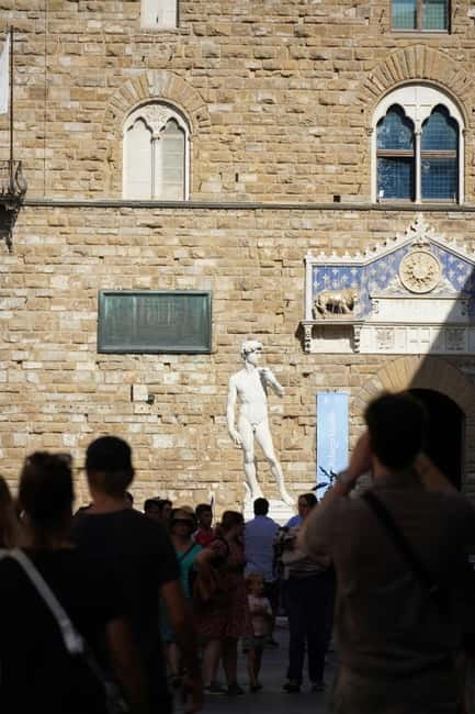 Florence Must-See Squares Walking Tour with Vincenzo - Ponte Vecchio at Walking Speed: Oldest Bridge, Jewelry Shops, Vasari Corridor Talk