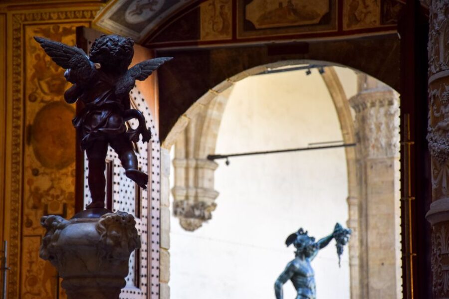 Florence: Mysteries of the Medici Guided Walking Tour - Practical tips to get the most from your 90-minute walk