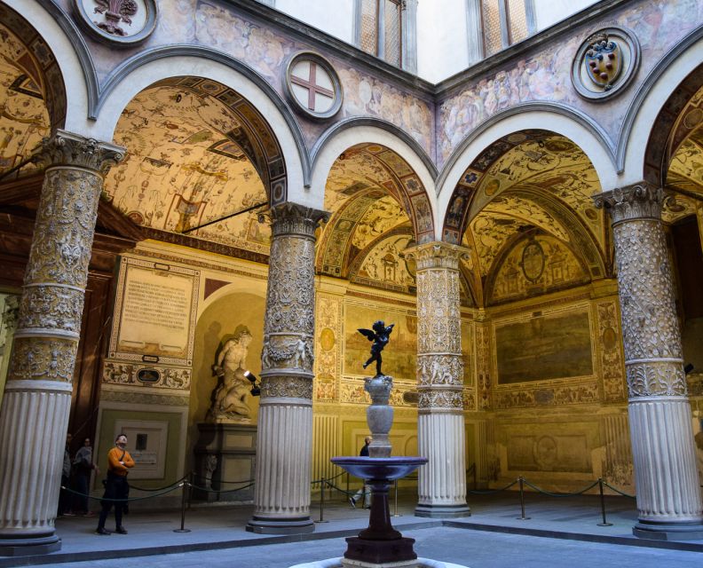 Florence: Mysteries of the Medici Guided Walking Tour - Medici mysteries start at My Green Tour Head Office