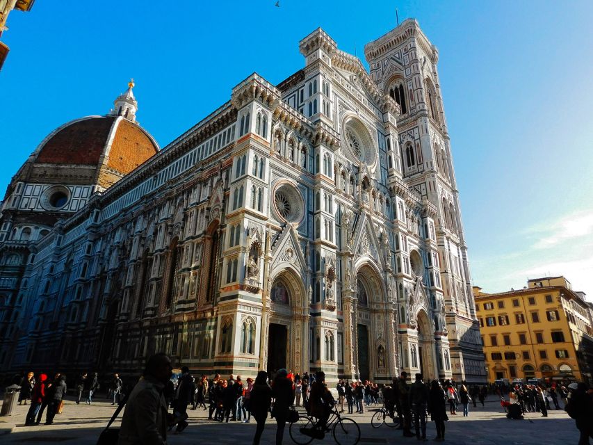 Florence: Mysteries of the Medici Guided Walking Tour - Guides and what the praise tells you to expect