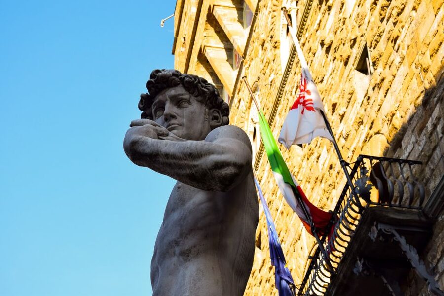 Florence: Mysteries of the Medici Guided Walking Tour - How the walk links Medici money to Florence’s streets and squares