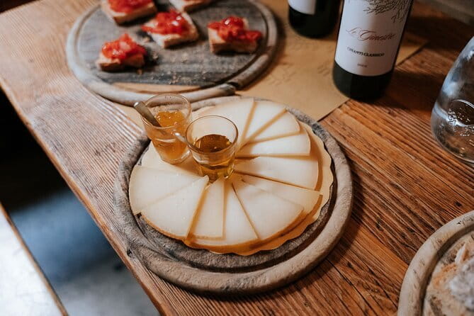 Florence Oltrarno Neighborhood Food & Wine Dine Around - Why This Oltrarno Food and Wine Walk Costs $133.08 (and why it can feel like a deal)