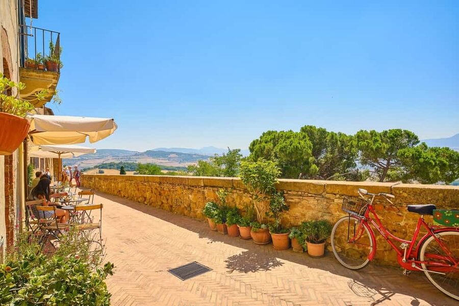 Florence: Orcia Valley, Montalcino, Pienza with Lunch & Wine - Pienza’s heart: Piazza Pio II, Santa Maria Assunta, and Palazzo Piccolomini