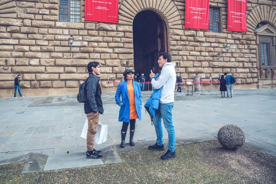 Florence: Palatina Gallery and Pitti Palace Guided Tour - The Itinerary Flow: What You Actually Do on This Tour