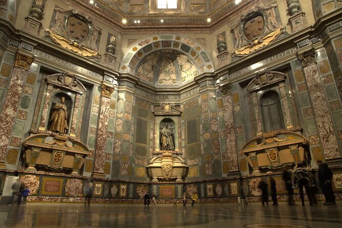 Florence Palazzo Vecchio: Exclusive Private Tour - Phone Audio on Your Schedule, Earphones Required
