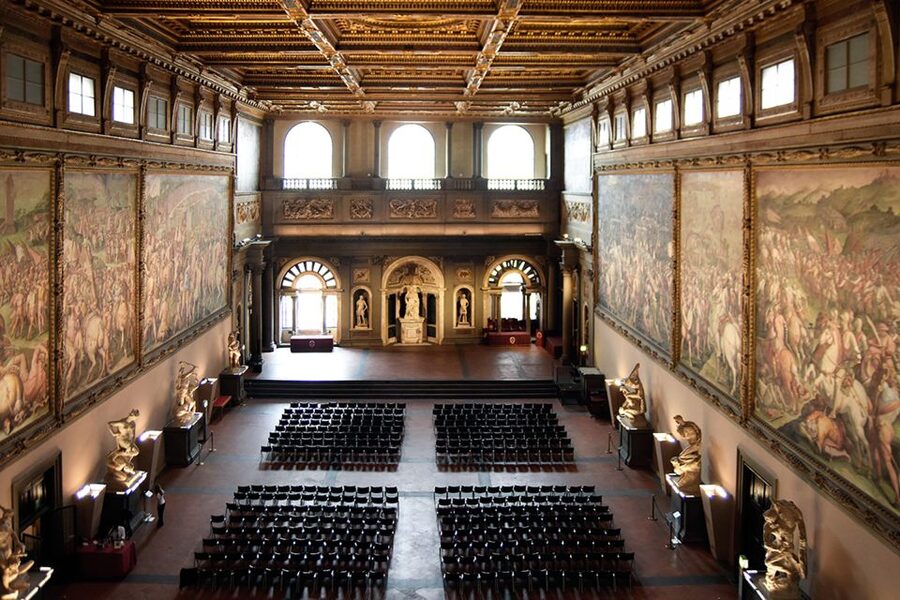 Florence: Palazzo Vecchio Museum - The Medici Apartments: A First Residence Story Built on Display