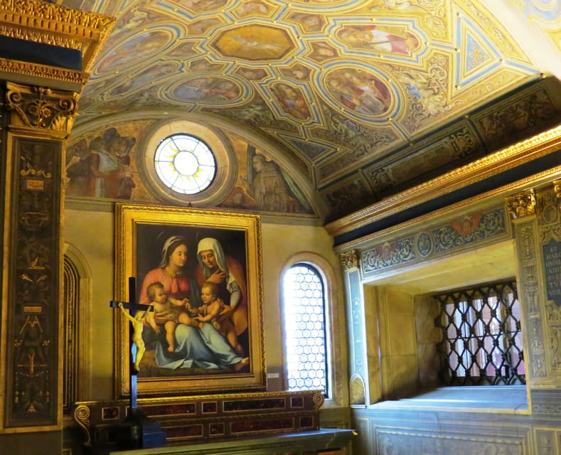 Florence: Palazzo Vecchio Ticket & Visit with optional Lunch - Salone dei Cinquecento: The Hall of the 500 and Medici Display