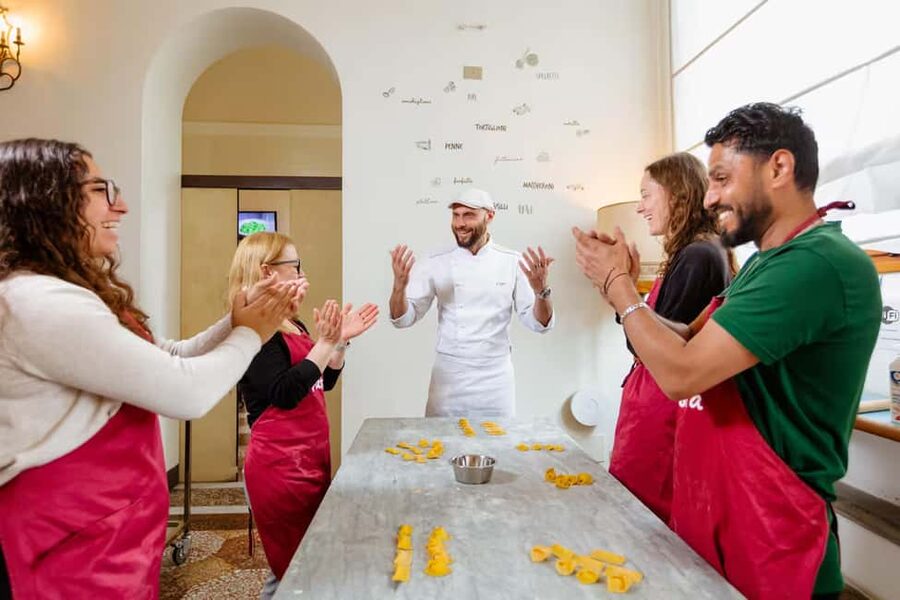 Florence: Pasta Class with Wine, Limoncello and Dessert - Key things I’d circle before you book