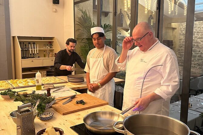 Florence: Pasta Cooking Class with Unlimited Wine - Should you book this fresh pasta class with unlimited wine?