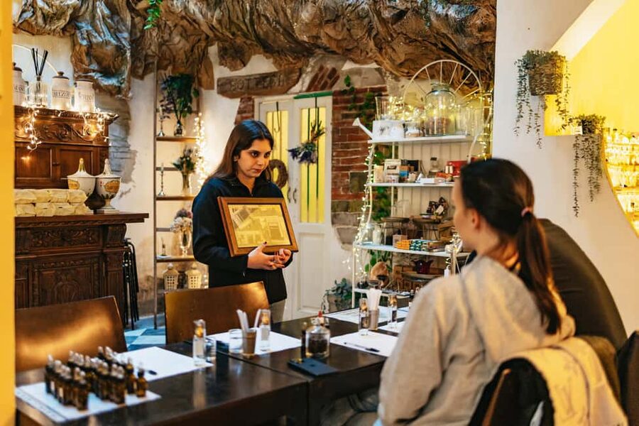 Florence: Perfume Masterclass and Sensory Experience - Who This Florence Perfume Masterclass Suits Best