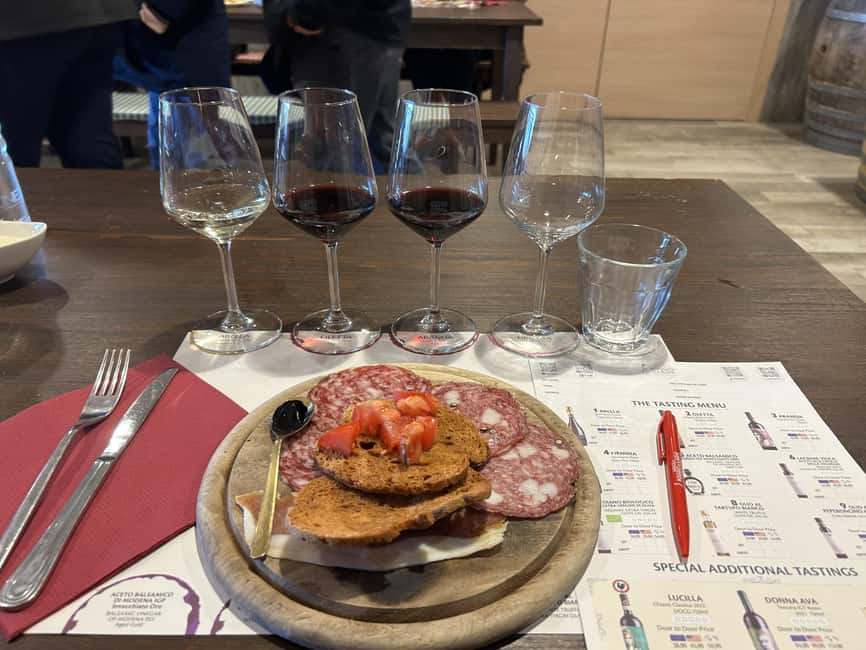 Florence: Pisa, Siena, S. Gimignano, Chianti Wine & Lunch - Siena on Foot: The Best Guided Moment on the Tour