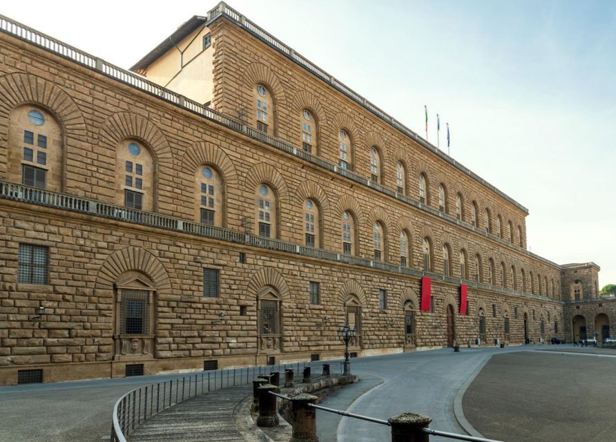 Florence: Pitti Palace Small Group Tour - Key highlights to look for on this Pitti Palace tour