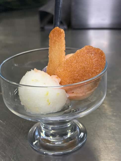 Florence: Pizza and Gelato Cooking Class - Getting There: The Small Road, the Red Number Detail