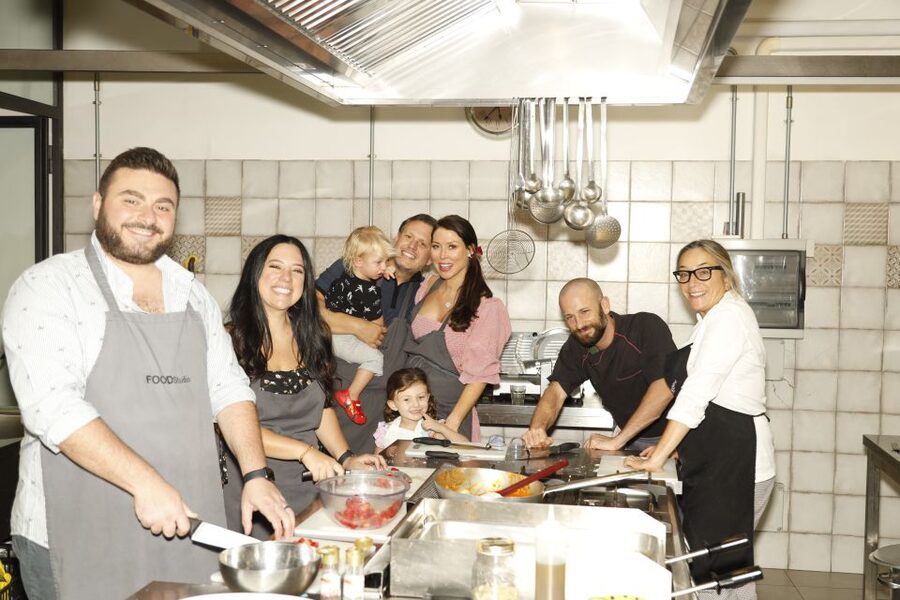 Florence: Pizza and Gelato Cooking Class - What Happens When You Walk In: Chef-Led, Not Just Hands-Off