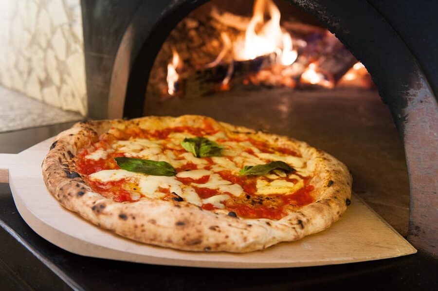 Florence: Pizza and Gelato Experience with Unlimited Wine - What unlimited wine means in practice