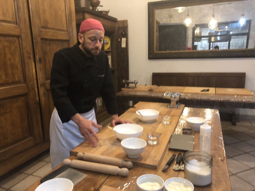 Florence: Pizza and Gelato Family-Friendly Cooking Class - Gelato in two flavors: understanding what makes it gelato