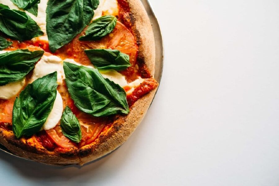 Florence: Pizza Dinner and Opera Arias Concert - Pizza First in Oltrarno, What You Actually Get