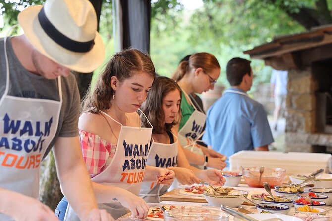 Florence Pizza or Pasta Class with Gelato Making at a Tuscan Farm - The Starter Moment: Focaccia, Chianti, and Getting Oriented