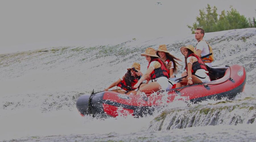 Florence: Pontevecchio Bridge and City Sights Rafting Cruise - Entering Florence by Raft: Why This River Route Works