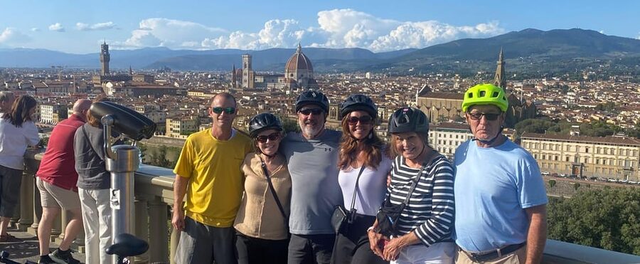 Florence Premium E-Bike Tour + Photo Shoot and Tastings - Piazzale Michelangelo: the panoramic photo stop that sets the tone