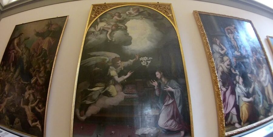 Florence: Private Accademia Gallery Tour - Stradivari violins and the first piano story you did not expect