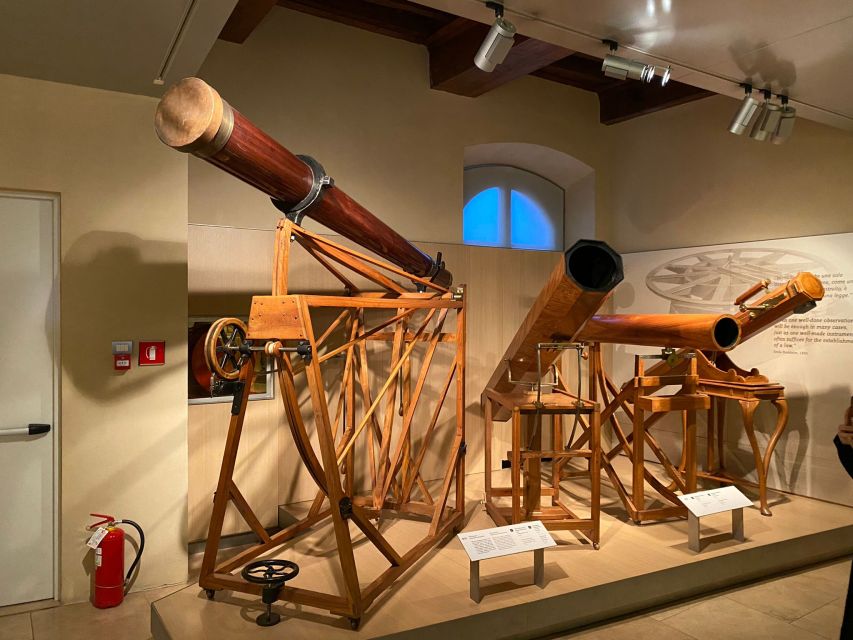 Florence: Private Astronomical Tour of the Museo Galileo - Measuring the sky: astrolabes, globes, and the art of calculation