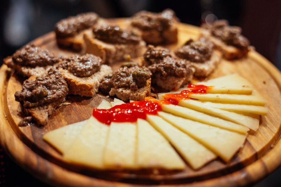 Florence: Private Food Tour – 10 Tastings with Locals - Price and value: is $149 fair for 10 tastings and a private guide?