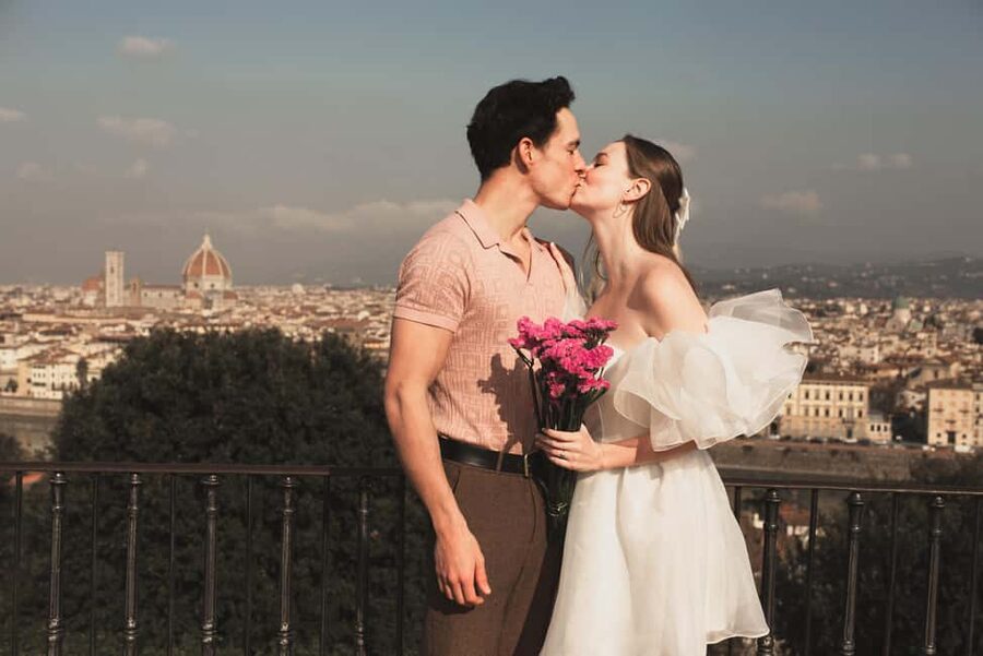 Florence: Private Photoshoot at Piazzale Michelangelo - 30 vs 45 minutes: choosing the right amount of time