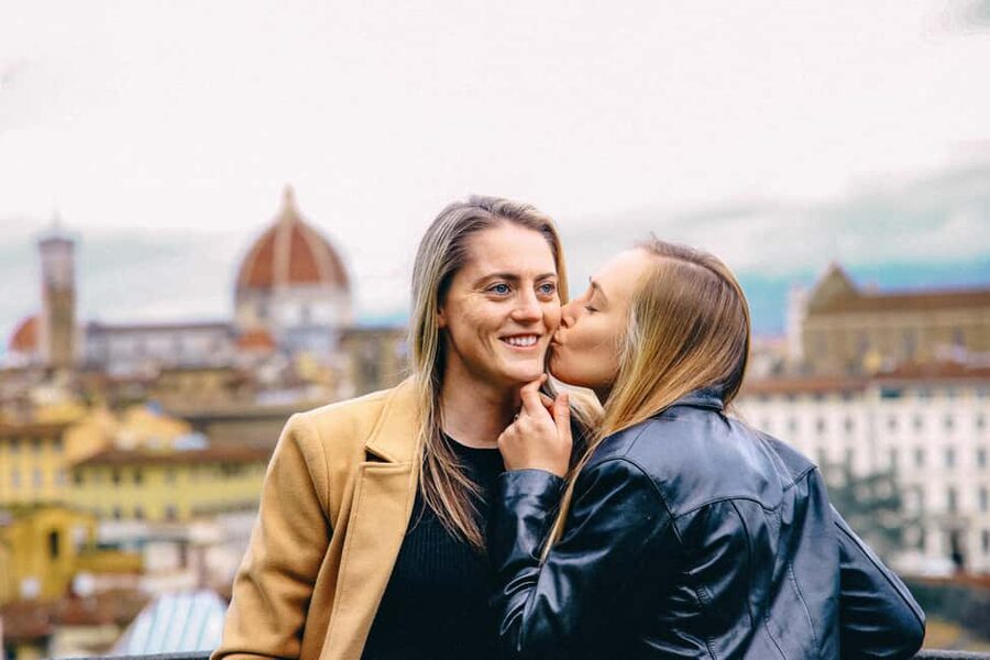 Florence: Private Photoshoot at Piazzale Michelangelo - Couples, families, and special moments: who this is for