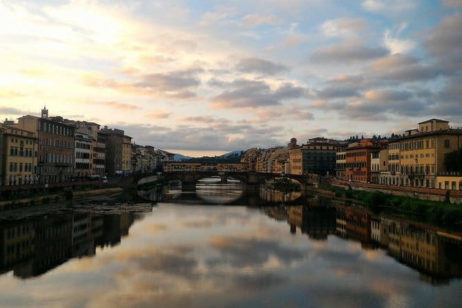 Florence: Private walking guided tour - Start at the Duomo, Find the Meeting Point Fast