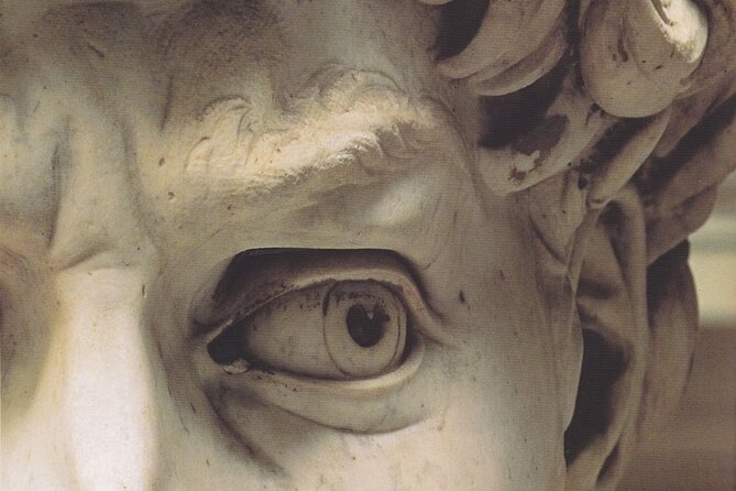 Florence private walking tour including Michelangelo's David - Old Bridge stop, a quick Florence moment before the art