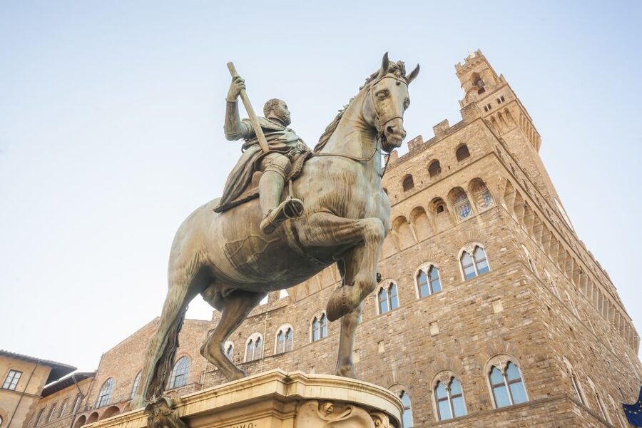 Florence: Private Walking Tour of Florence's Hidden Gems - Piazza San Firenze to Santa Croce: Florence’s art and big names
