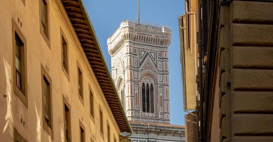 Florence: Renaissance City Walking Tour - Piazza Santa Croce: Dante and Michelangelo in a church setting you can feel