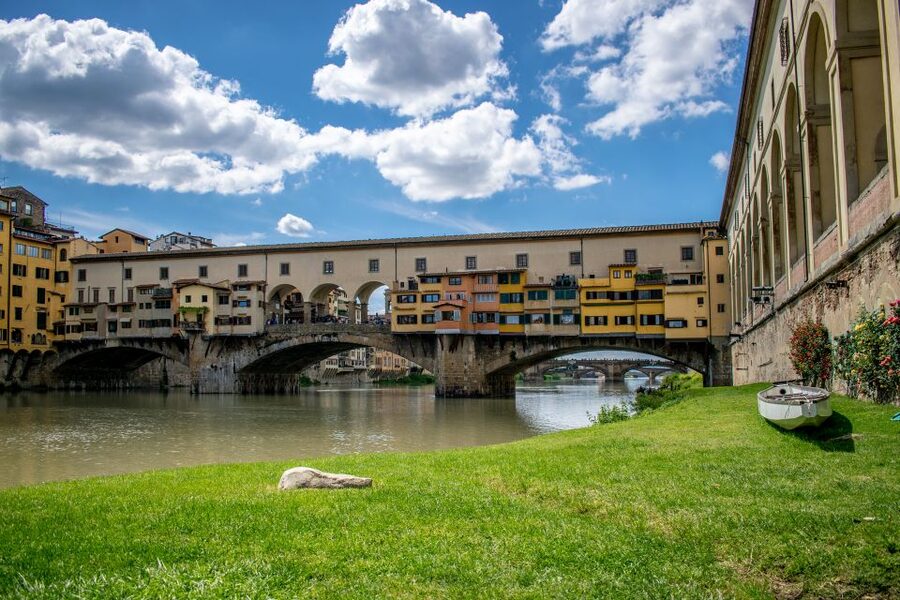 Florence: Renaissance City Walking Tour - Vasari Corridor sightlines and Ponte Vecchio: the walk becomes postcard-accurate