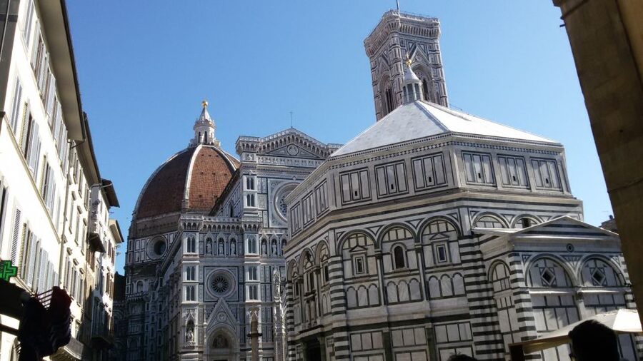 Florence: Renaissance City Walking Tour - Why this guide approach works, and how Elisa keeps it engaging