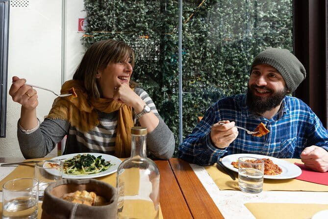 Florence’s Ultimate Food Tour: Full Tuscan Meal by Do Eat Better - Stop 1 on Via Guelfa: Florentine aperitivo with cured meats and wine