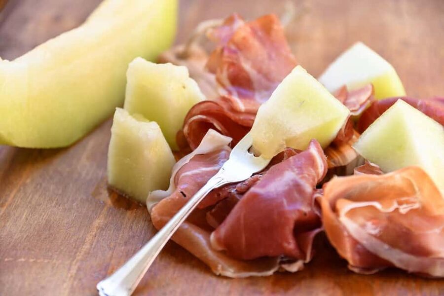 Florence’s Ultimate Food Tour: Full Tuscan Meal with a Local - Piazza Indipendenza Lunch: Where the Tuscan Meal Feeling Clicks
