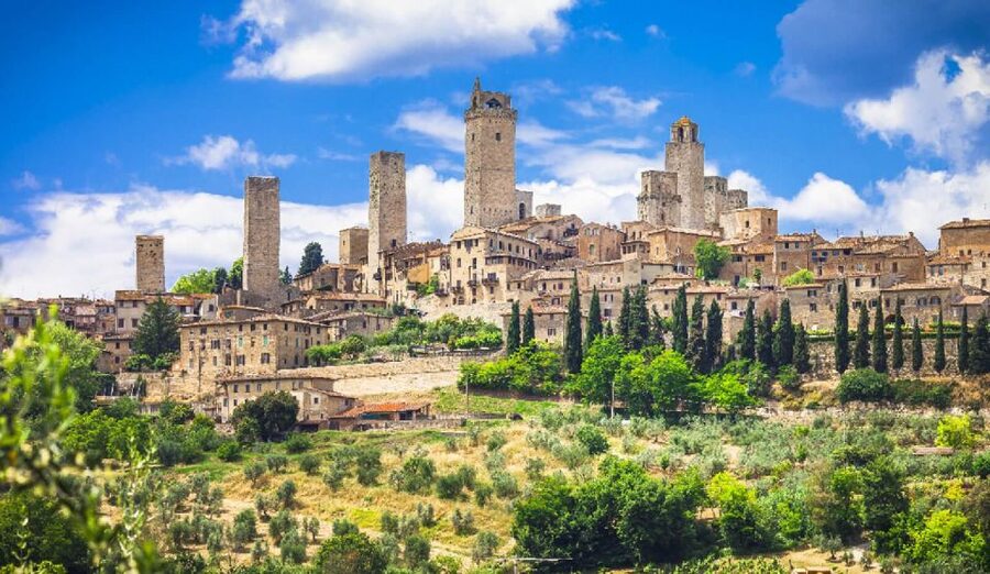 Florence: San Gimignano & Volterra Day Trip with Food & Wine - From Florence to Tuscan hill towns, with an AC plan