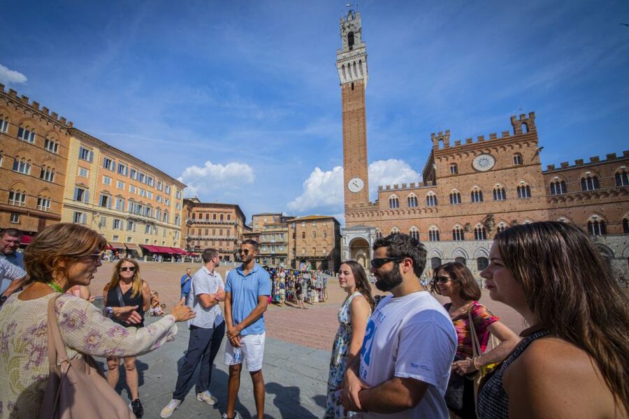 Florence: Siena, San Gimignano and Pisa Group Tour - The 8 AM Start and the Chianti Countryside Drive