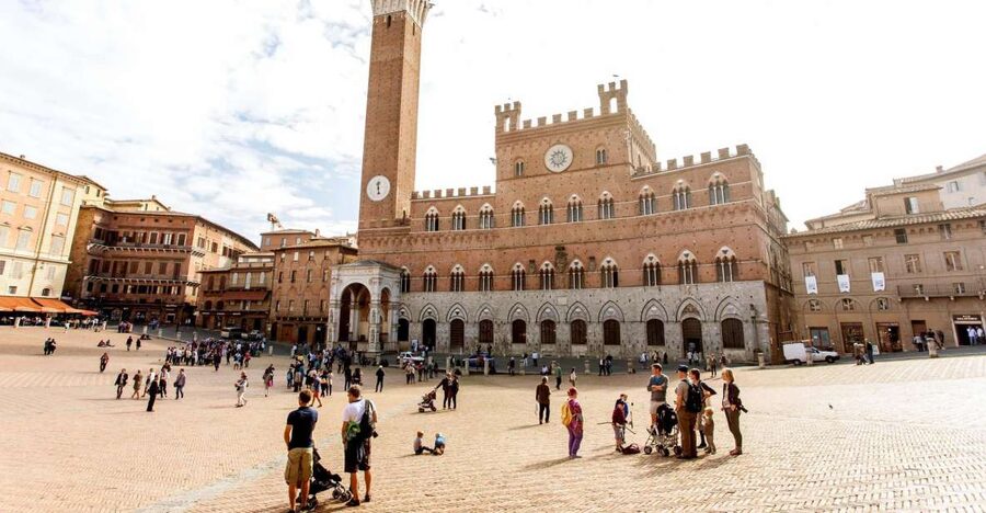 Florence: Siena, San Gimignano & Monteriggioni with Tasting - Chianti Wine Estate Tasting: 3 Local Reds and Homemade Snacks