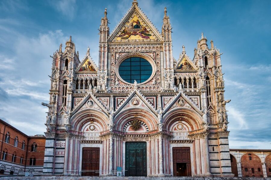 Florence: Siena San Gimignano Private Day Tour by Deluxe Car - Monteriggioni’s Walls: Your First Taste of Medieval Chianti Power