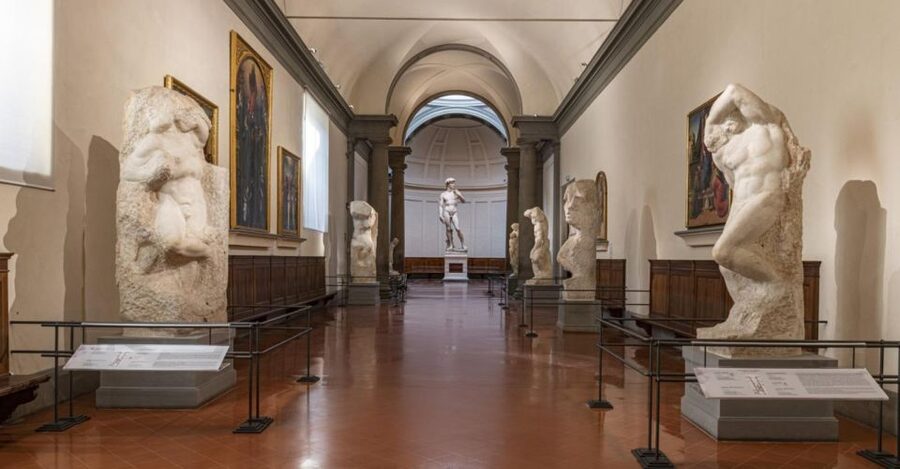 Florence: Skip-the-Line Accademia Gallery Entry Tickets - First impression inside Accademia: get your bearings fast