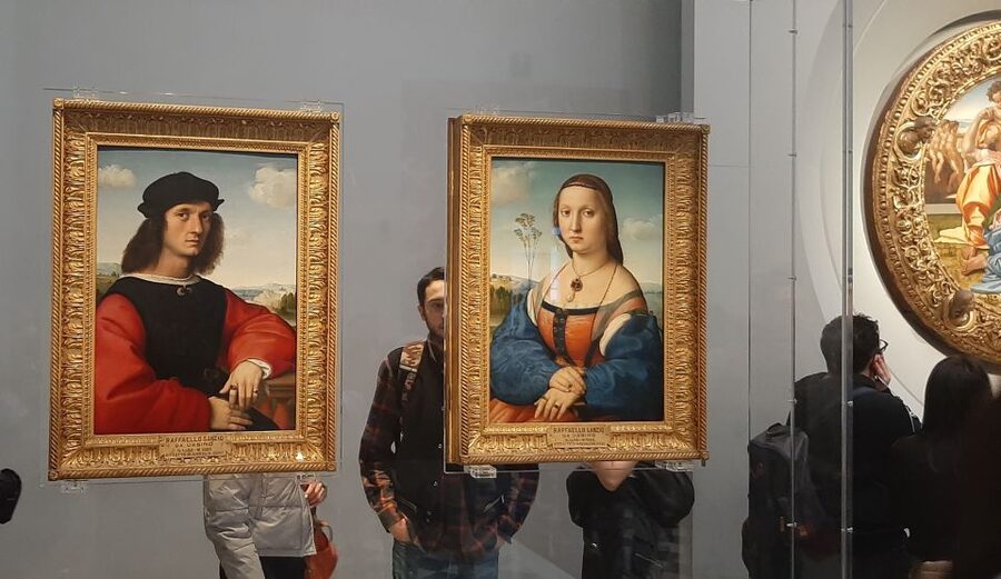 Florence: Skip-the-Line Tour of Uffizi & Accademia Galleries - Group Size, Headsets, and Guide Language Choices