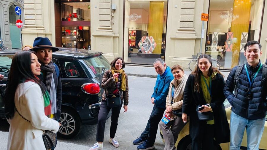 Florence: Small Group Guided Walking Tour - Price and Value: Is $18 Worth 90 Minutes?