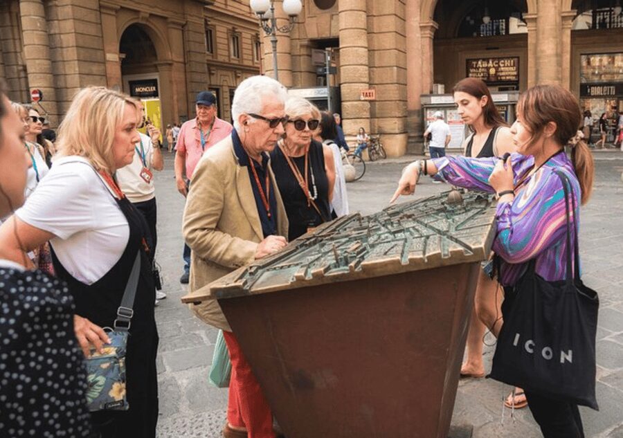Florence: Small Group Guided Walking Tour - Santa Maria del Fiore Complex and Giotto’s Bell Tower Views