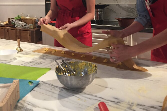 Florence Small-Group Pasta Class with Seasonal Ingredients - Picking Your Pasta Plan at Via Romana 41r