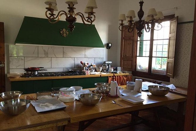 Florence Small-Group Pasta Class with Seasonal Ingredients - Logistics That Can Make or Break Your Night