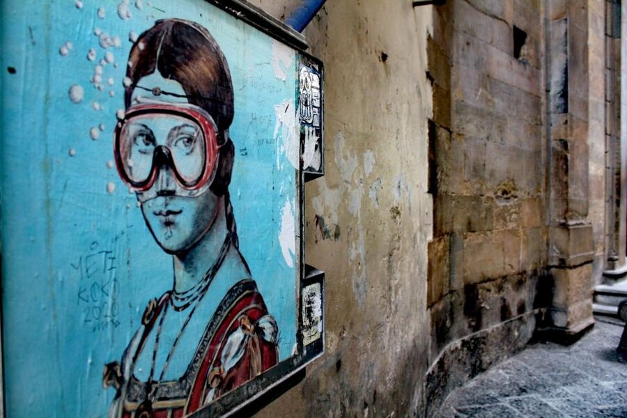 Florence: Street Art Tour - Ponte Vecchio: A Classic View With a Modern Commentary
