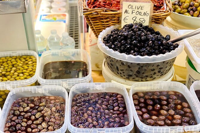 Florence Street Food Tour and sightseeing with Central Market - A Walk That Starts at Piazza dell’Unità Italiana and Ends Near Santa Croce